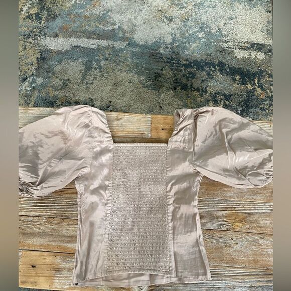 NWT Abercrombie & Fitch Puff Sleeve Shine Cotton Squareneck Top - Picture 3 of 6